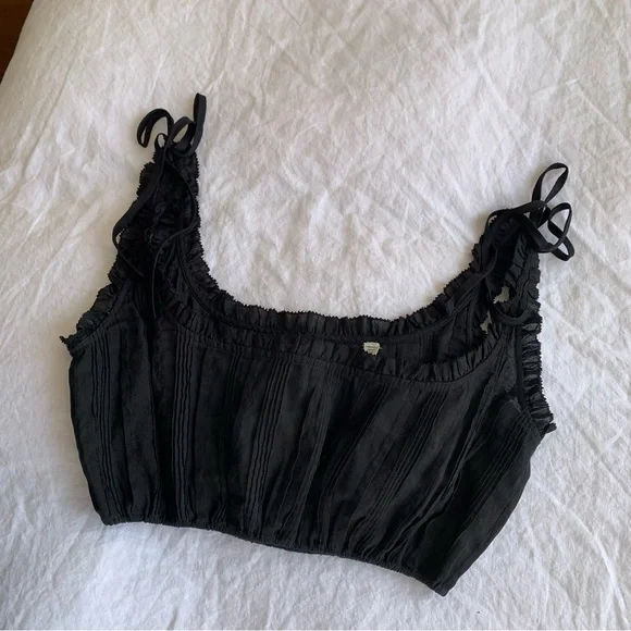 NWT Doen Renee Ramie Pintuck Ruffle Sleeveless Tie Crop Blouse Top Black - Picture 6 of 11